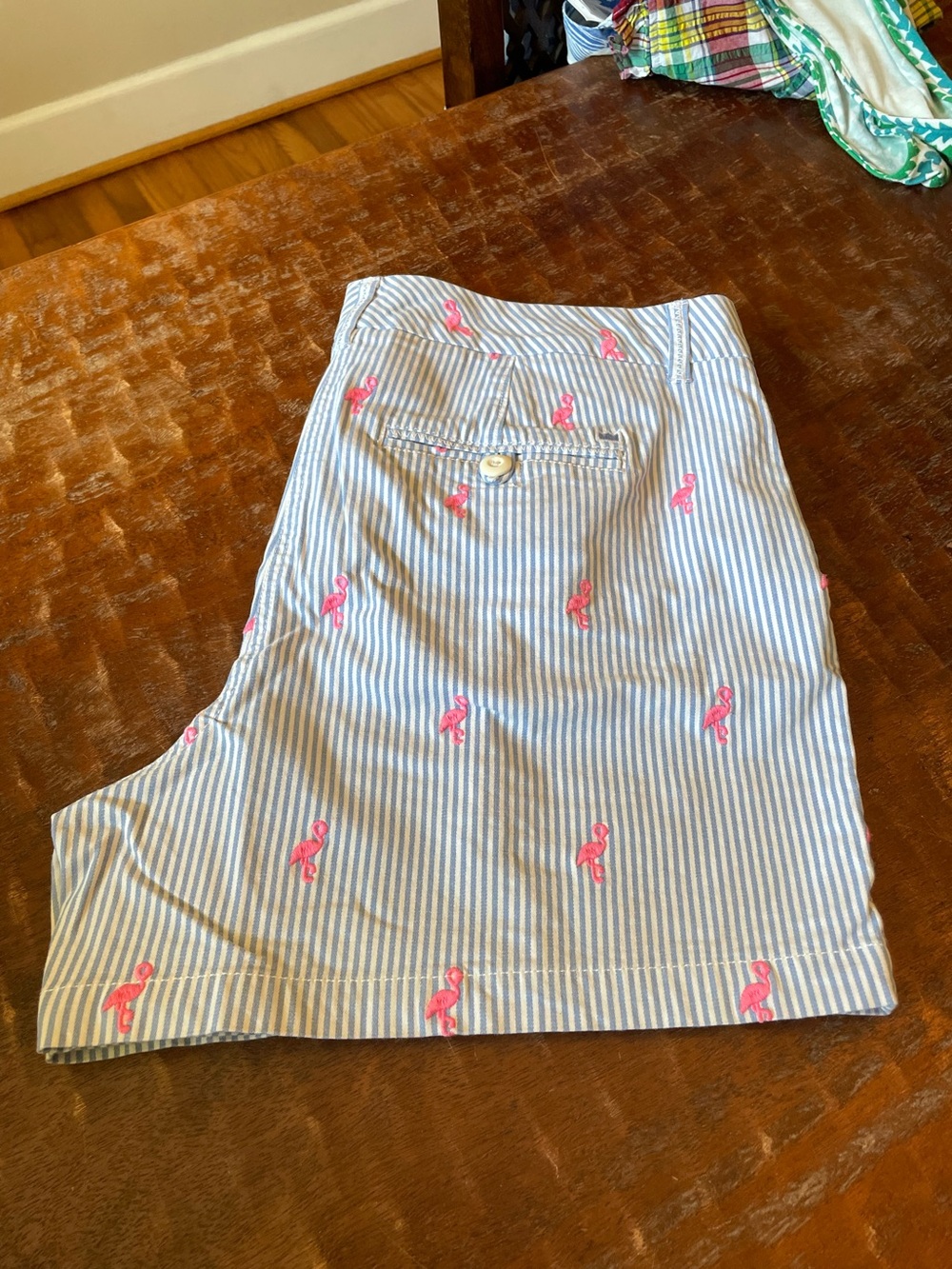 Crown & Ivy Caroline Blue & White Striped Pink Flamingo Embroidered Shorts 12 - Picture 2 of 6